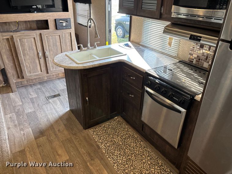 image for item EN5754 2018 Forest River Vibe camper