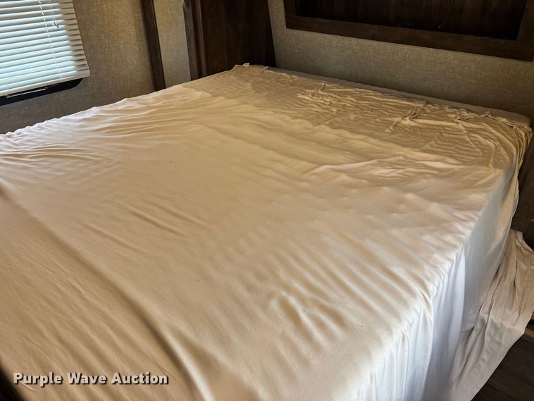 image for item EN5754 2018 Forest River Vibe camper