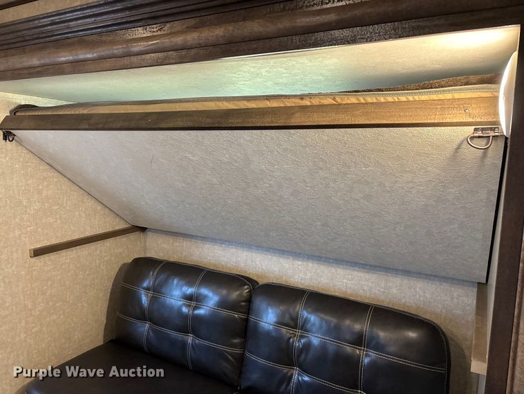 image for item EN5754 2018 Forest River Vibe camper