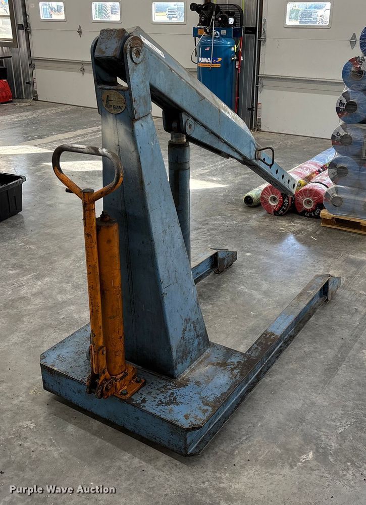 image for item EN5757 Blue Giant MFC 1004 engine hoist