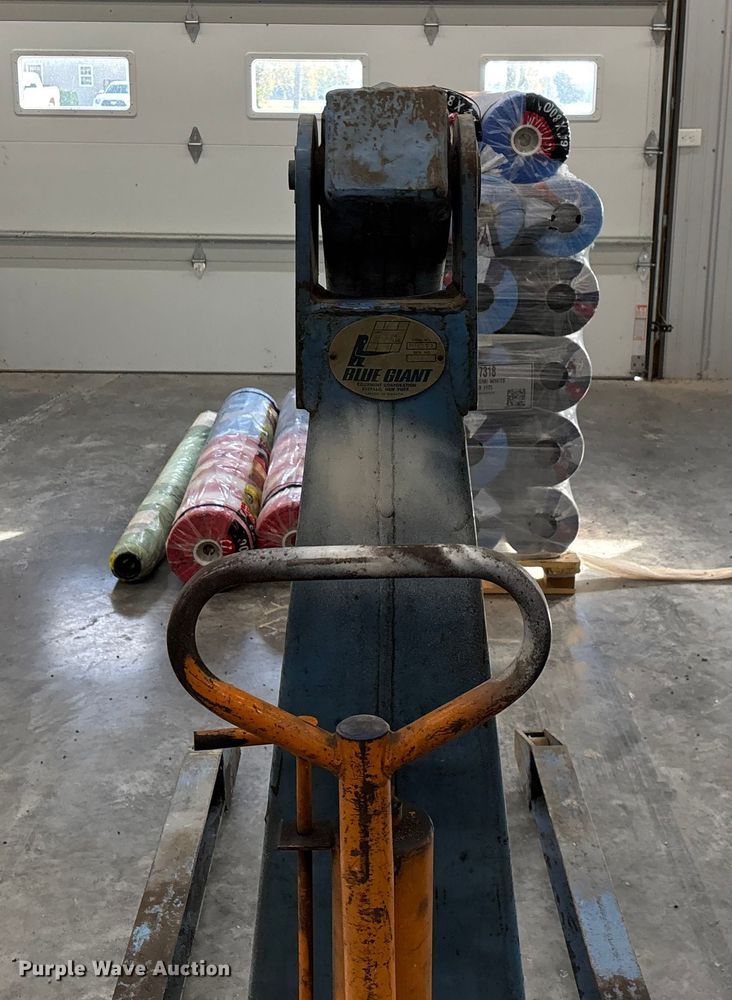 image for item EN5757 Blue Giant MFC 1004 engine hoist