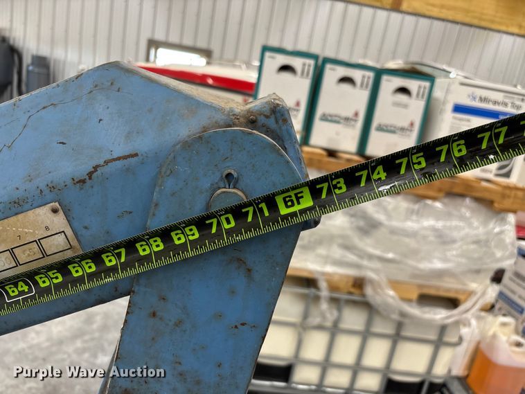 image for item EN5757 Blue Giant MFC 1004 engine hoist