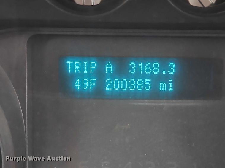 image for item EO4741 2013 Ford F350 Super Duty XL pickup truck cab and chassis