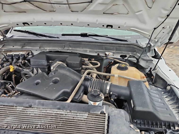 image for item EO4741 2013 Ford F350 Super Duty XL pickup truck cab and chassis