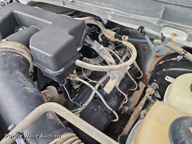 image for item EO4741 2013 Ford F350 Super Duty XL pickup truck cab and chassis