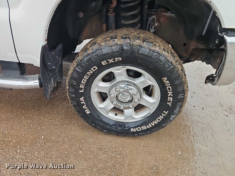 image for item EO4741 2013 Ford F350 Super Duty XL pickup truck cab and chassis