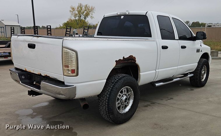 image for item EO4746 2007 Dodge Ram 2500 Quad Cab pickup truck