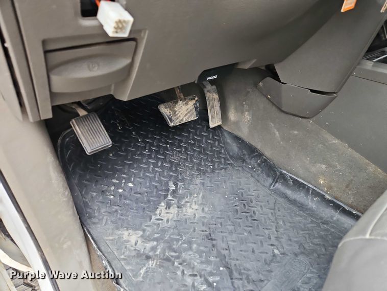 image for item EO4746 2007 Dodge Ram 2500 Quad Cab pickup truck