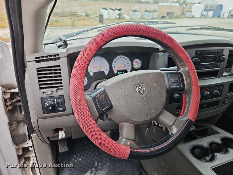 image for item EO4746 2007 Dodge Ram 2500 Quad Cab pickup truck
