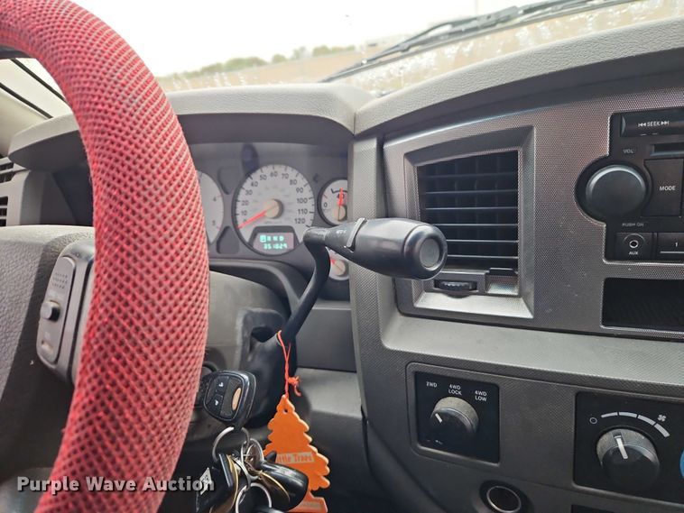 image for item EO4746 2007 Dodge Ram 2500 Quad Cab pickup truck