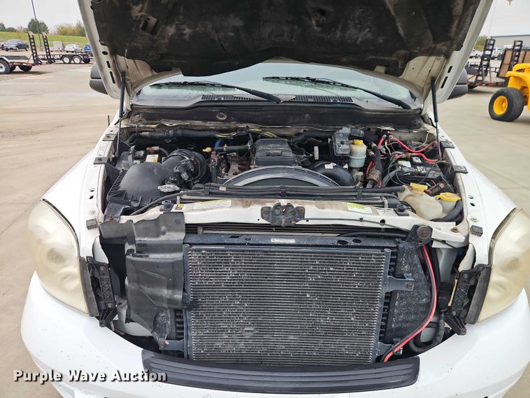 image for item EO4746 2007 Dodge Ram 2500 Quad Cab pickup truck