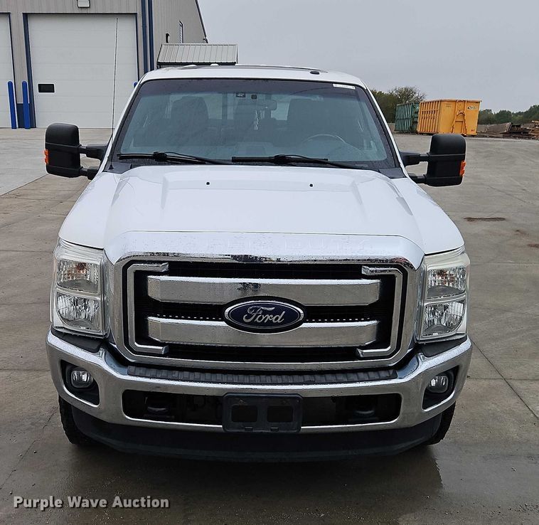 image for item EO4748 2015 Ford F350 Crew Cab pickup truck