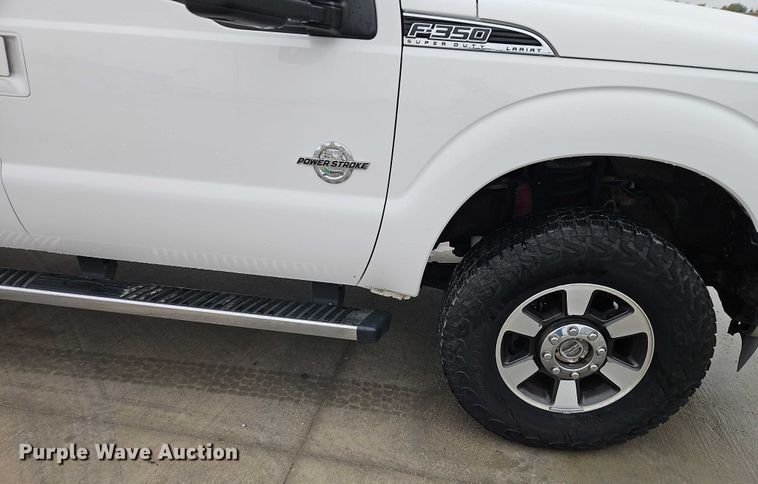 image for item EO4748 2015 Ford F350 Crew Cab pickup truck