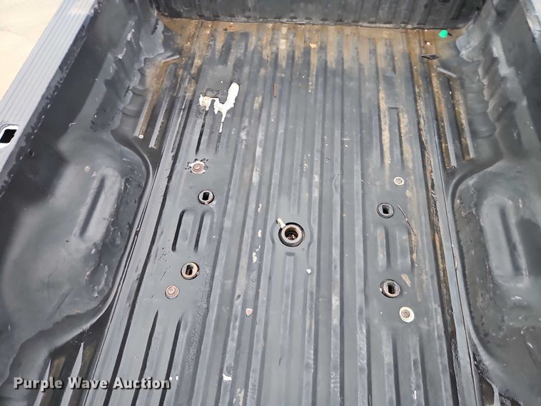 image for item EO4748 2015 Ford F350 Crew Cab pickup truck