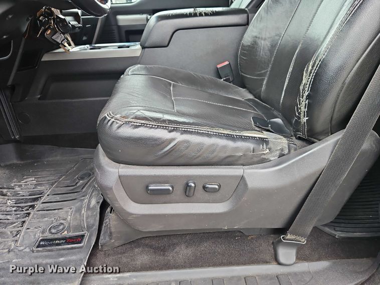 image for item EO4748 2015 Ford F350 Crew Cab pickup truck