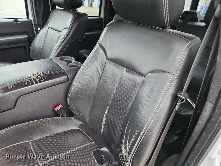 image for item EO4748 2015 Ford F350 Crew Cab pickup truck