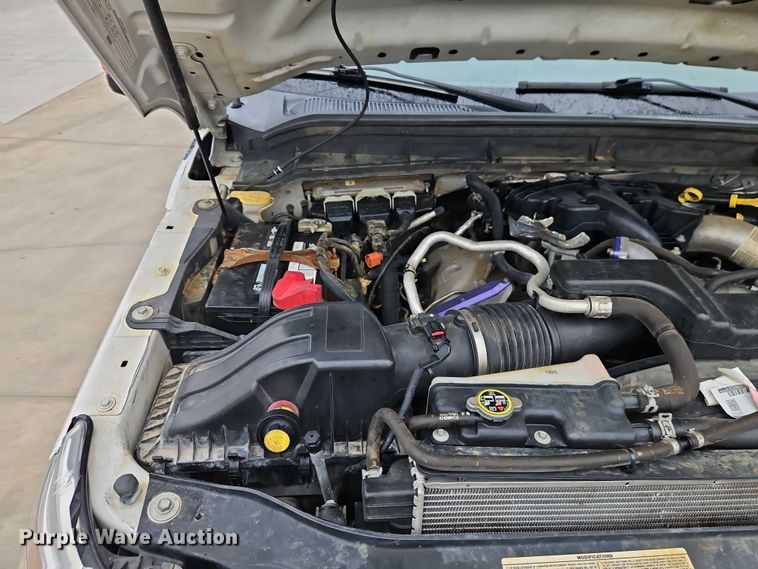 image for item EO4748 2015 Ford F350 Crew Cab pickup truck