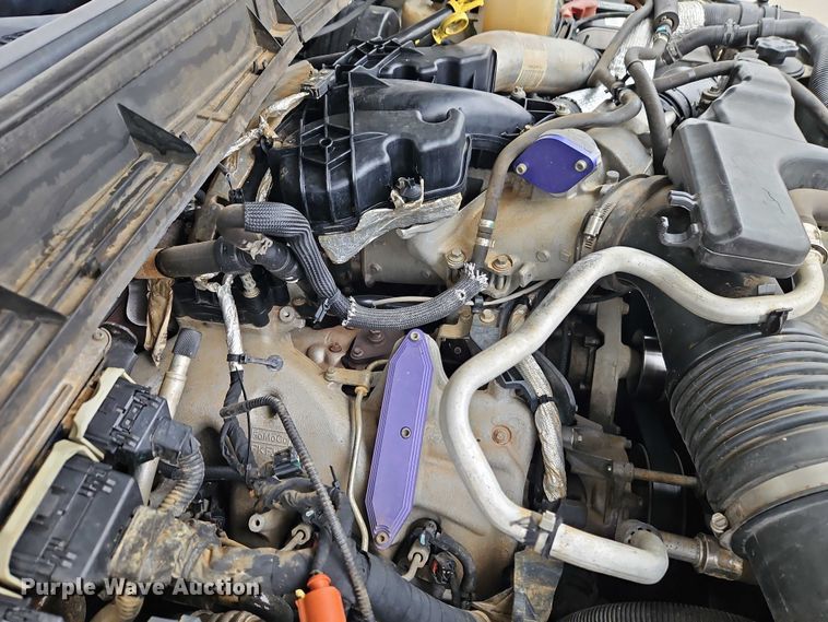 image for item EO4748 2015 Ford F350 Crew Cab pickup truck