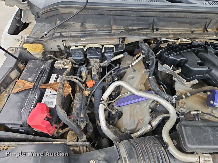 image for item EO4748 2015 Ford F350 Crew Cab pickup truck