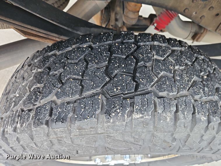 image for item EO4748 2015 Ford F350 Crew Cab pickup truck