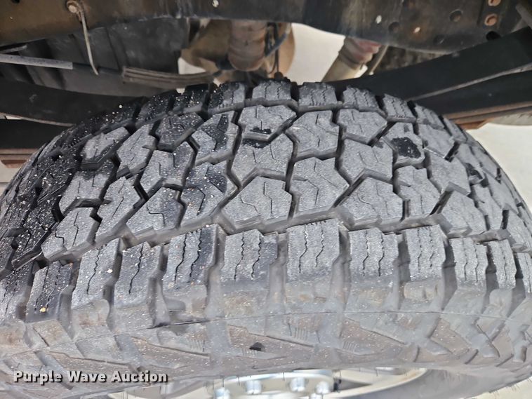 image for item EO4748 2015 Ford F350 Crew Cab pickup truck