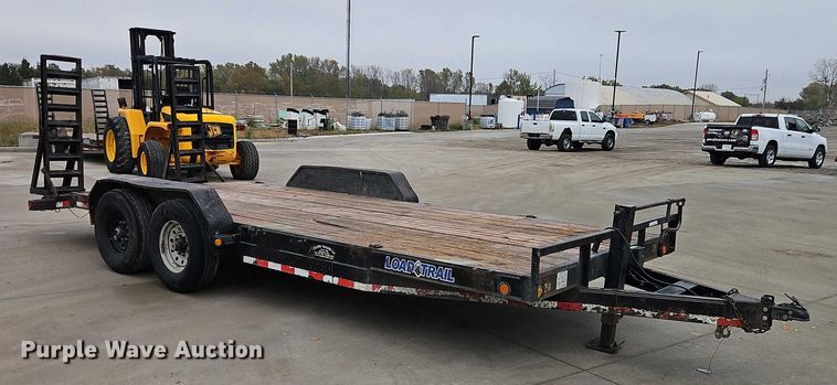 image for item EO4749 2015 Load Trail equipment trailer