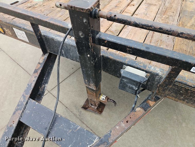 image for item EO4749 2015 Load Trail equipment trailer