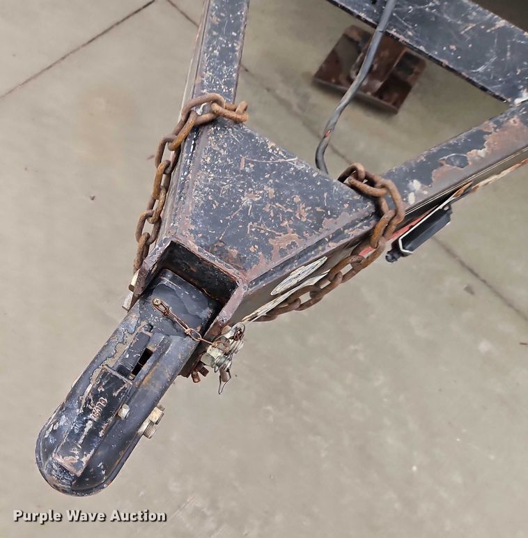 image for item EO4749 2015 Load Trail equipment trailer