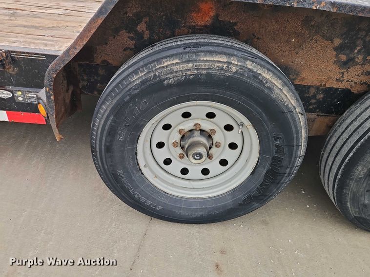 image for item EO4749 2015 Load Trail equipment trailer