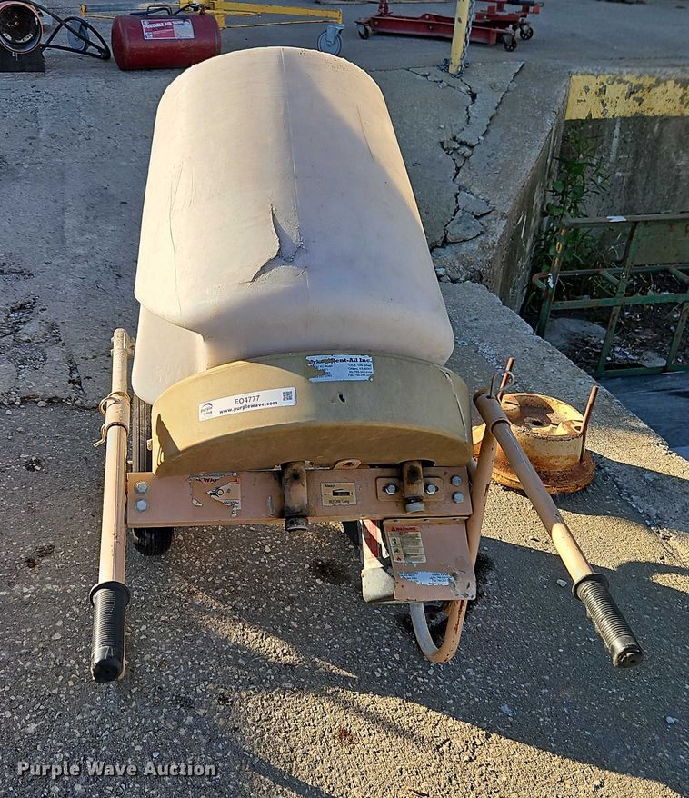 image for item EO4777 concrete mixer