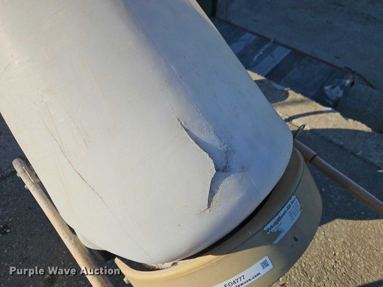 image for item EO4777 concrete mixer
