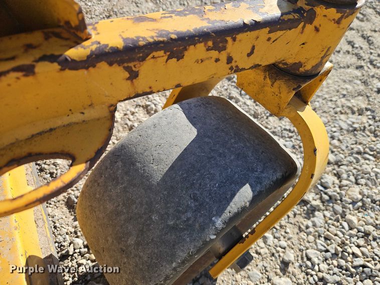 image for item EO4782 Hustler 932749 ZTR lawn mower