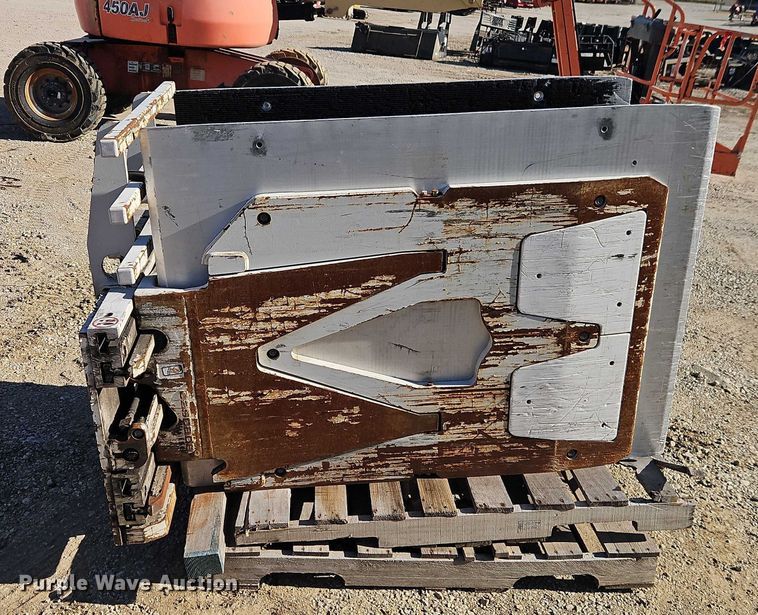 image for item EO4783 Cascade 25D-CCS-364 carton clamps