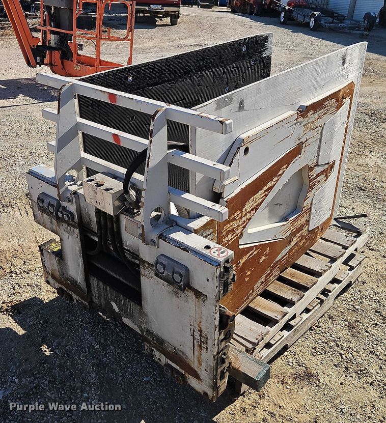 image for item EO4783 Cascade 25D-CCS-364 carton clamps