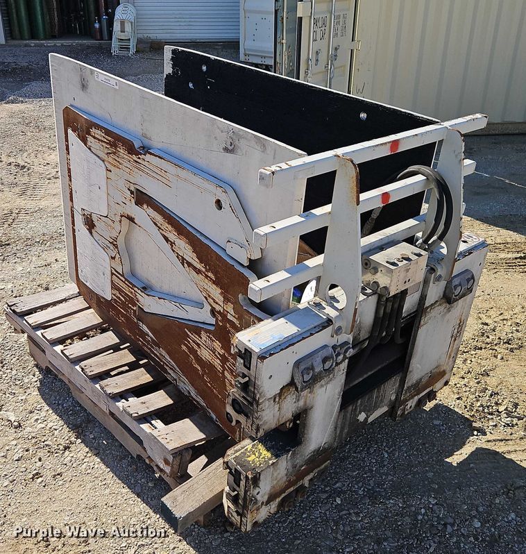 image for item EO4783 Cascade 25D-CCS-364 carton clamps