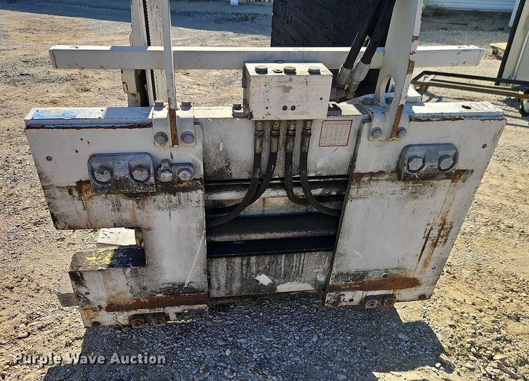 image for item EO4783 Cascade 25D-CCS-364 carton clamps