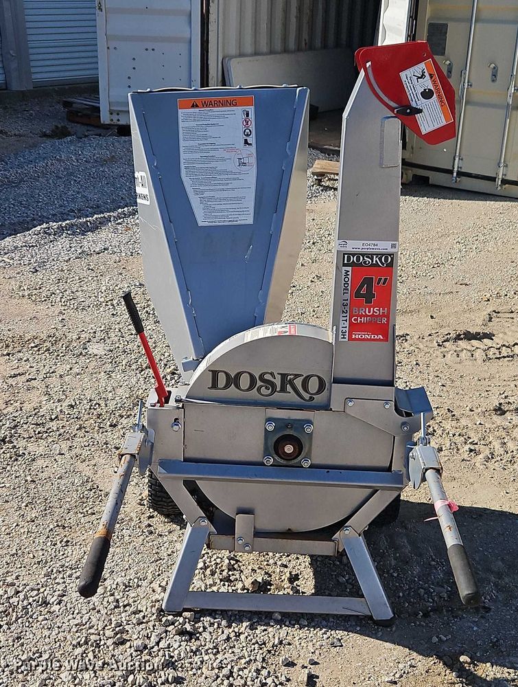 image for item EO4784 Dosko 13-21T-13H wood chipper