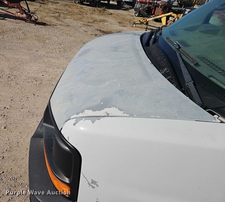 image for item EO4787 2006 Chevrolet Express G3500 box truck