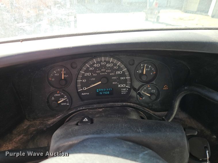 image for item EO4787 2006 Chevrolet Express G3500 box truck