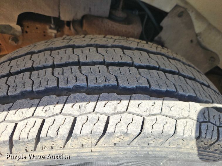 image for item EO4787 2006 Chevrolet Express G3500 box truck