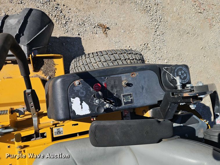 image for item EO4788 Hustler 934174 ZTR lawn mower