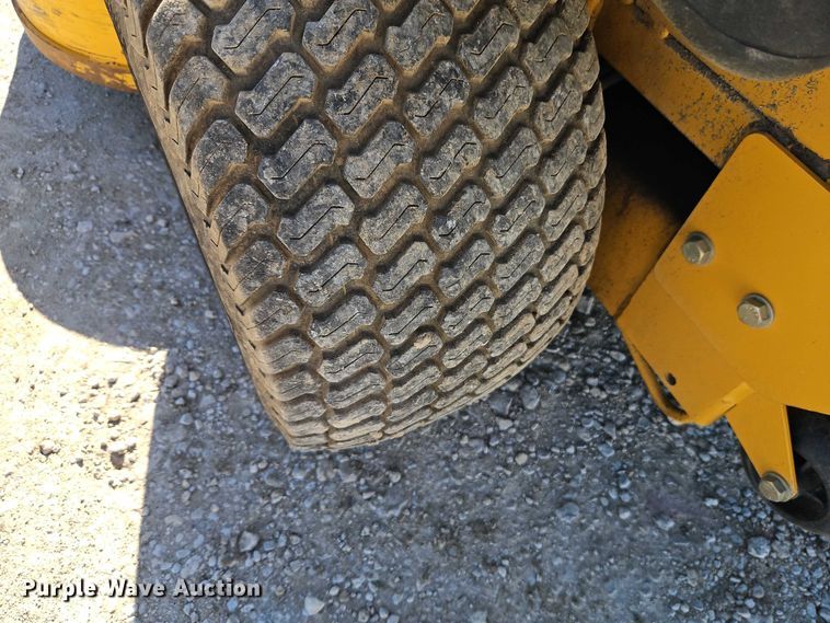 image for item EO4788 Hustler 934174 ZTR lawn mower