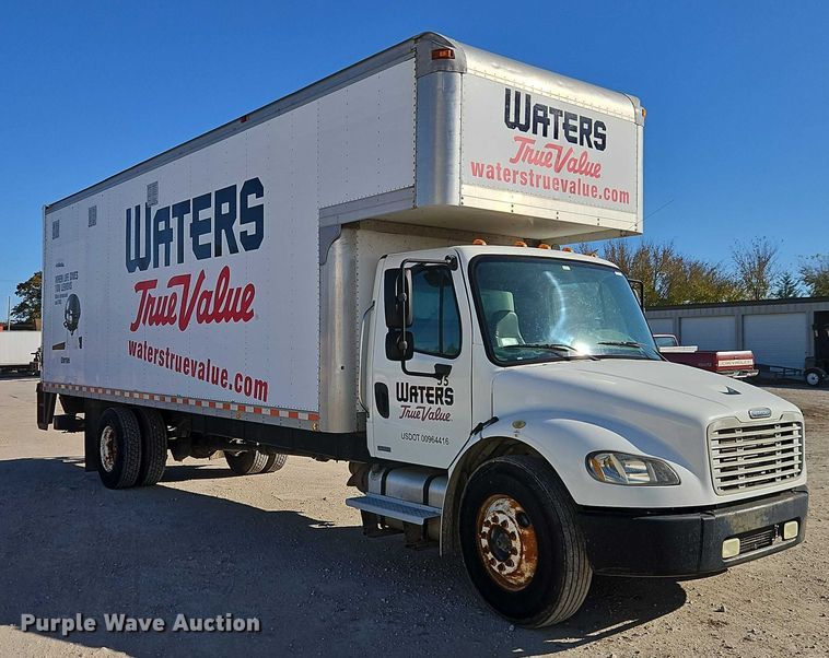 image for item EO4789 2005 Freightliner Business Class M2 box truck