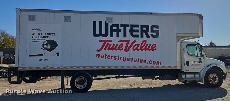 image for item EO4789 2005 Freightliner Business Class M2 box truck