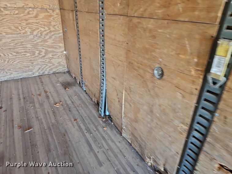 image for item EO4789 2005 Freightliner Business Class M2 box truck