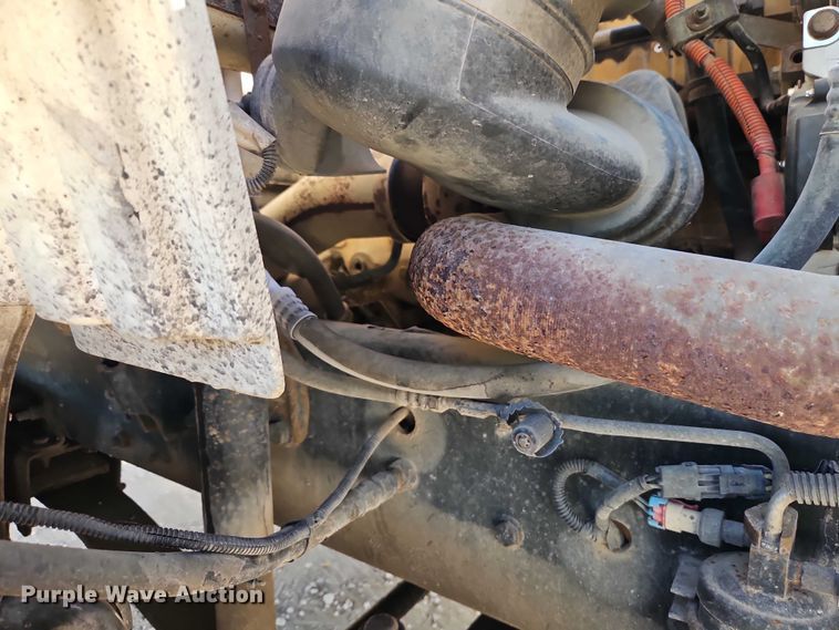 image for item EO4789 2005 Freightliner Business Class M2 box truck