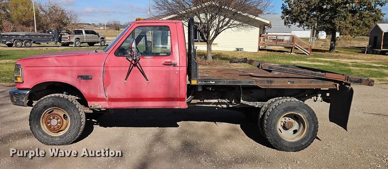 image for item EO4799 1994 Ford F350 bale bed pickup truck