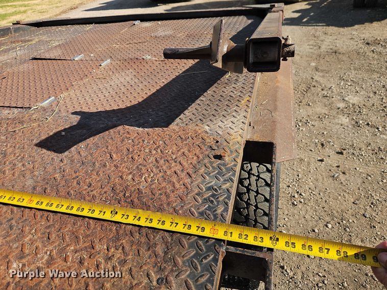 image for item EO4799 1994 Ford F350 bale bed pickup truck