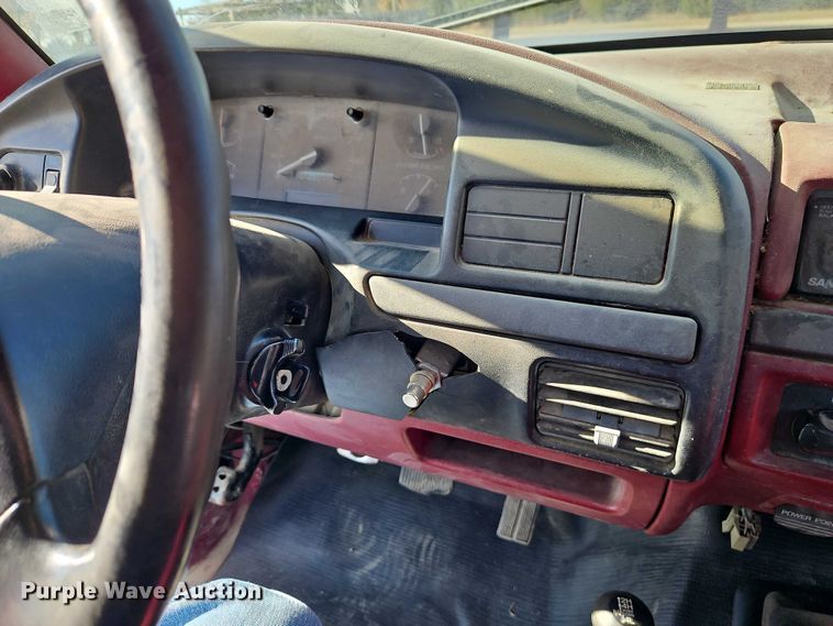 image for item EO4799 1994 Ford F350 bale bed pickup truck