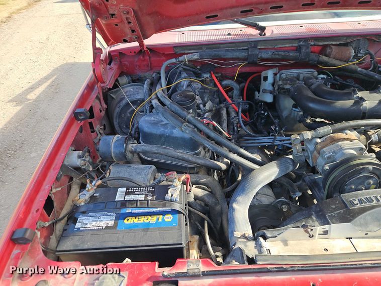 image for item EO4799 1994 Ford F350 bale bed pickup truck